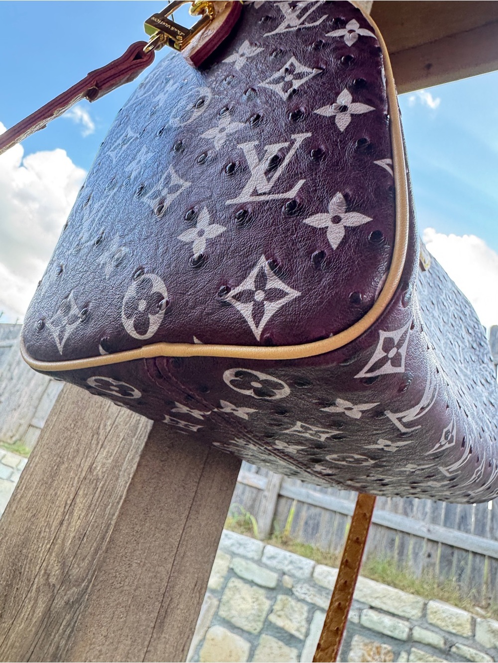 Louis Vuitton Burgundy Monogram Speedy 25 Bandolier Satchel with insert - Picture 3 of 11